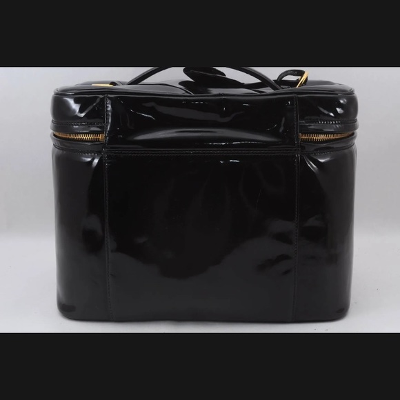 💯 Authentic Chanel Vanity Case - Picture 3 of 13